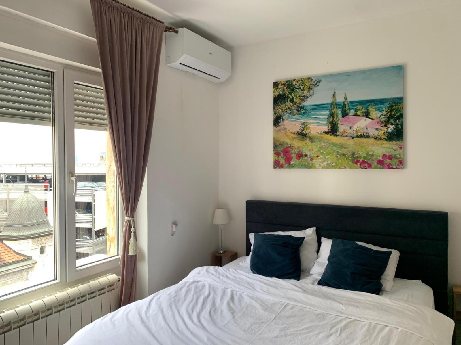 City Center Crown Apartment เบลเกรด ภายนอก รูปภาพ
